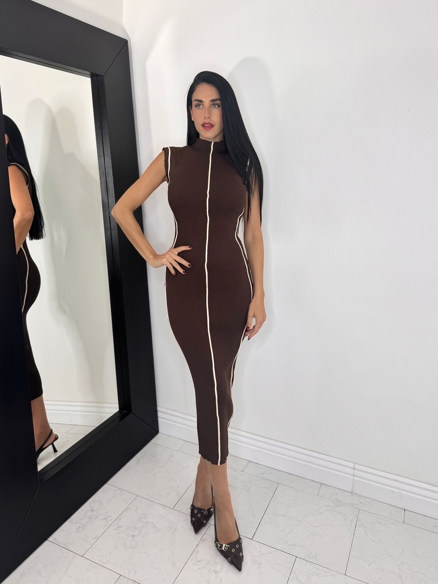 Abito marylin marrone