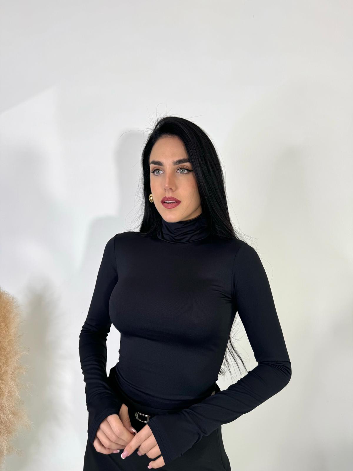 Maglia collo alto nera