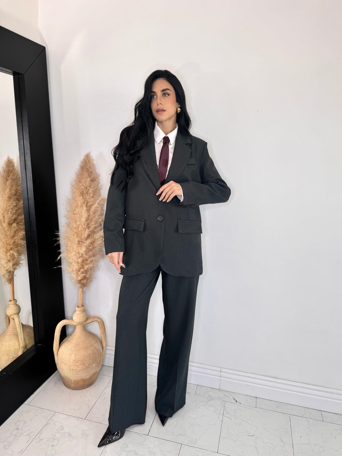 Tailleur imperdibile grigio