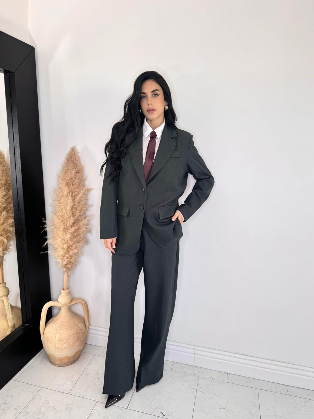 Tailleur imperdibile grigio