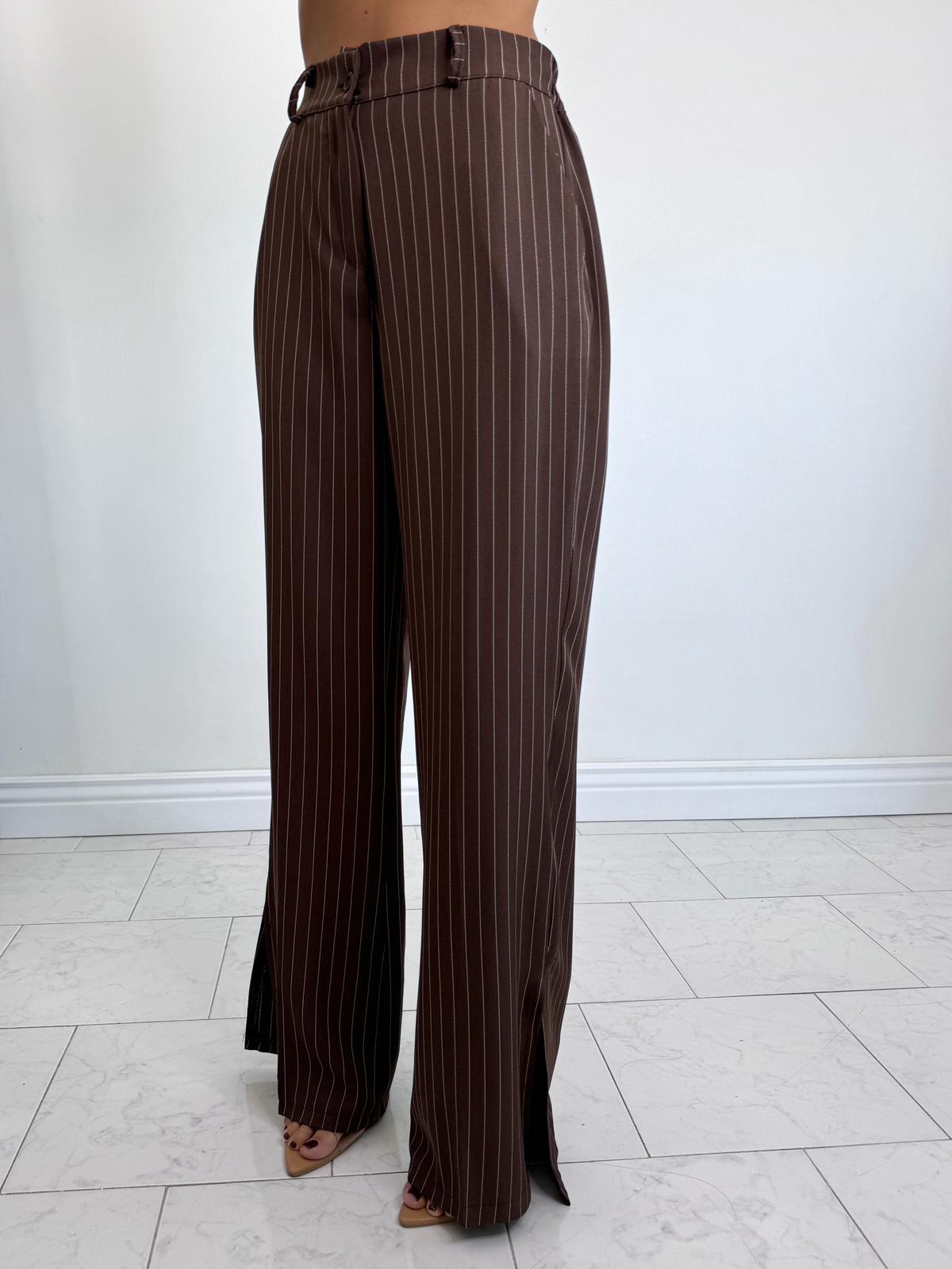 Tailleur gessato marrone