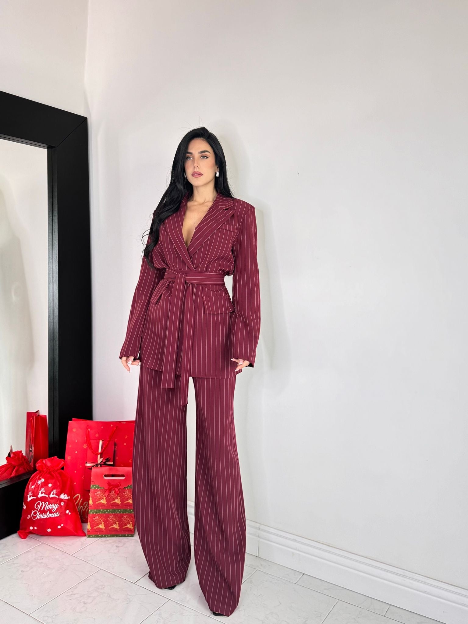 Tailleur gessato top quality bordeaux