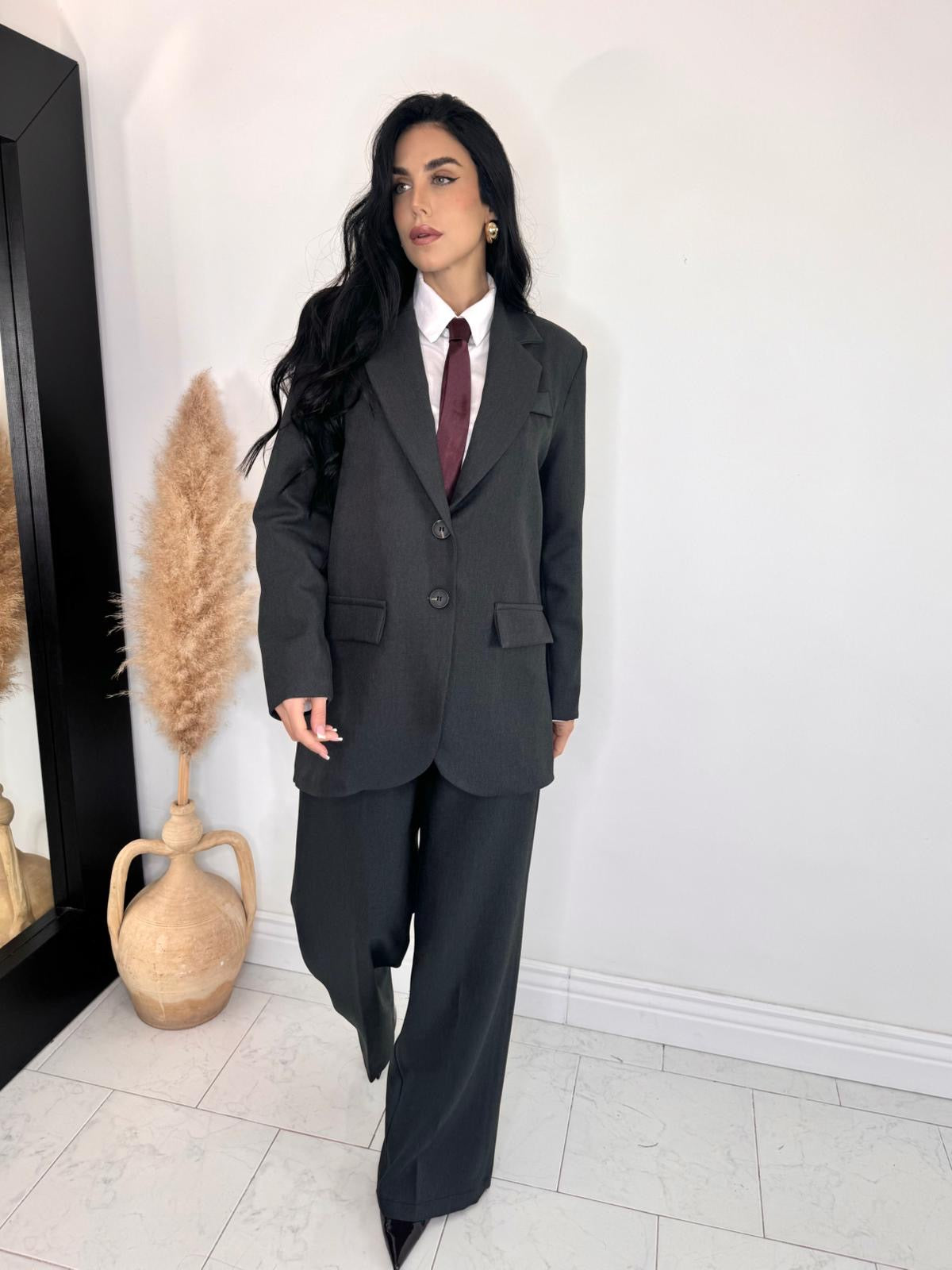 Tailleur imperdibile grigio