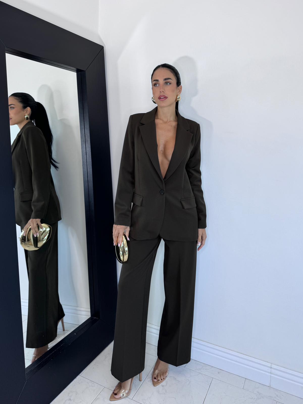 Tailleur formidable marrone