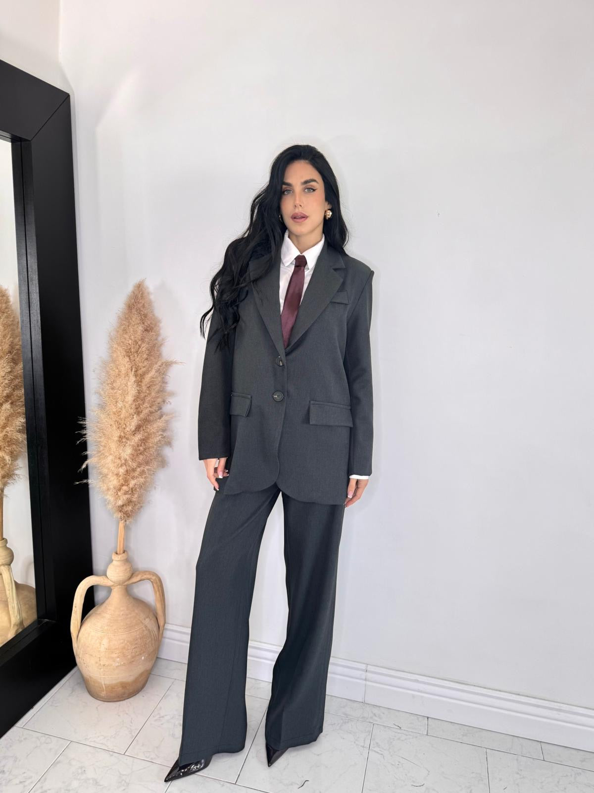 Tailleur imperdibile grigio