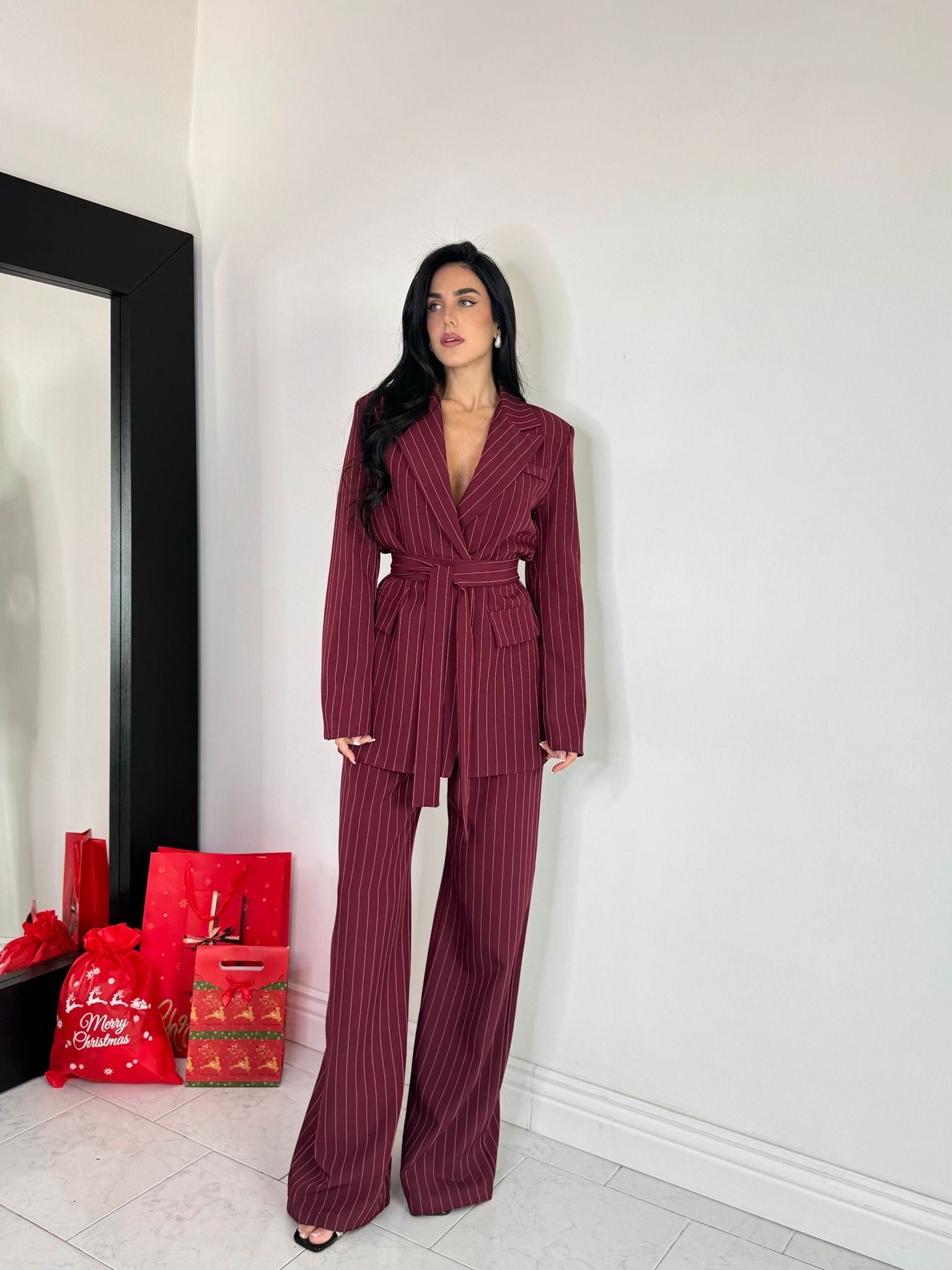 Tailleur gessato top quality bordeaux