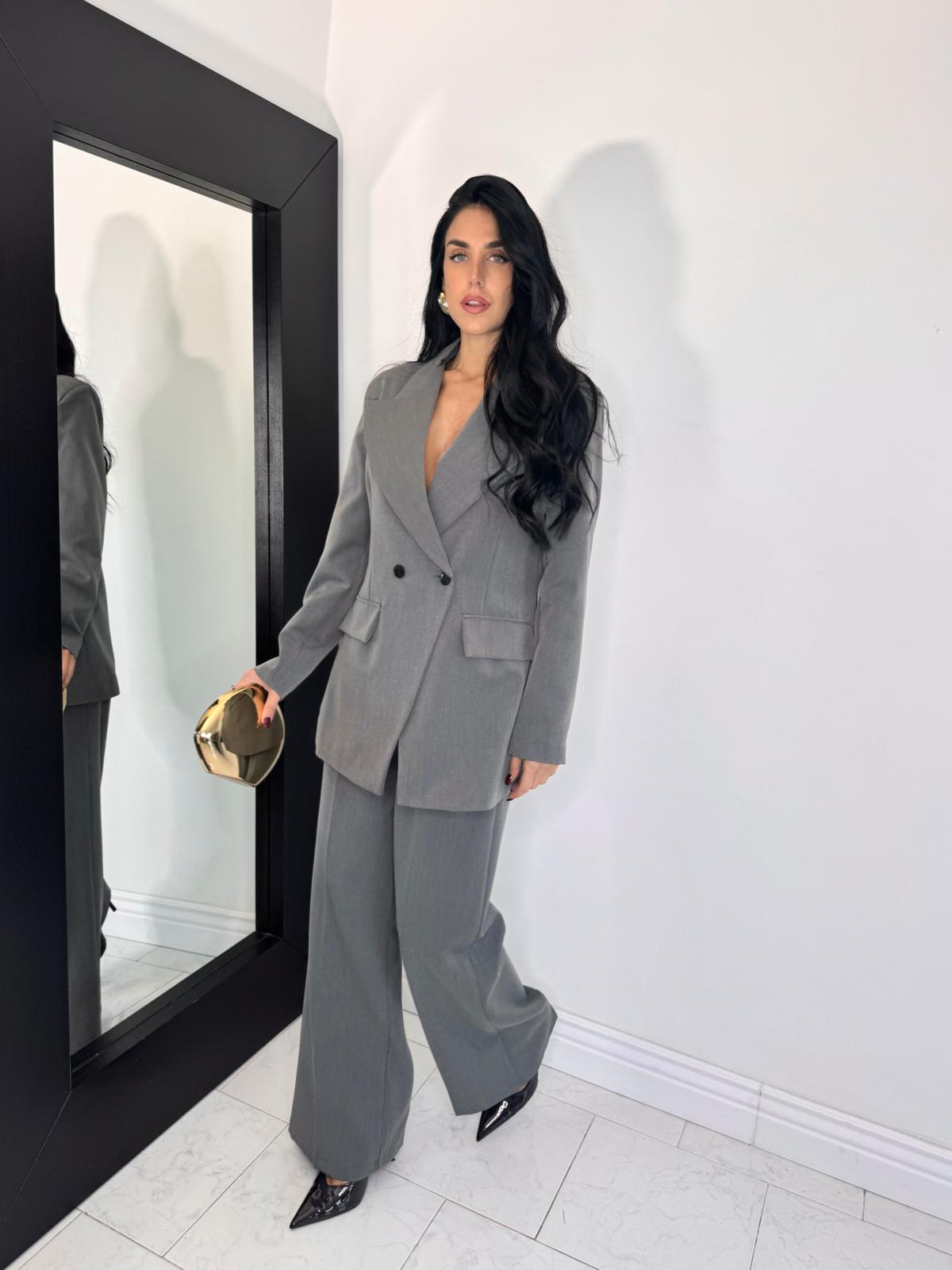 Tailleur exclusive grigio