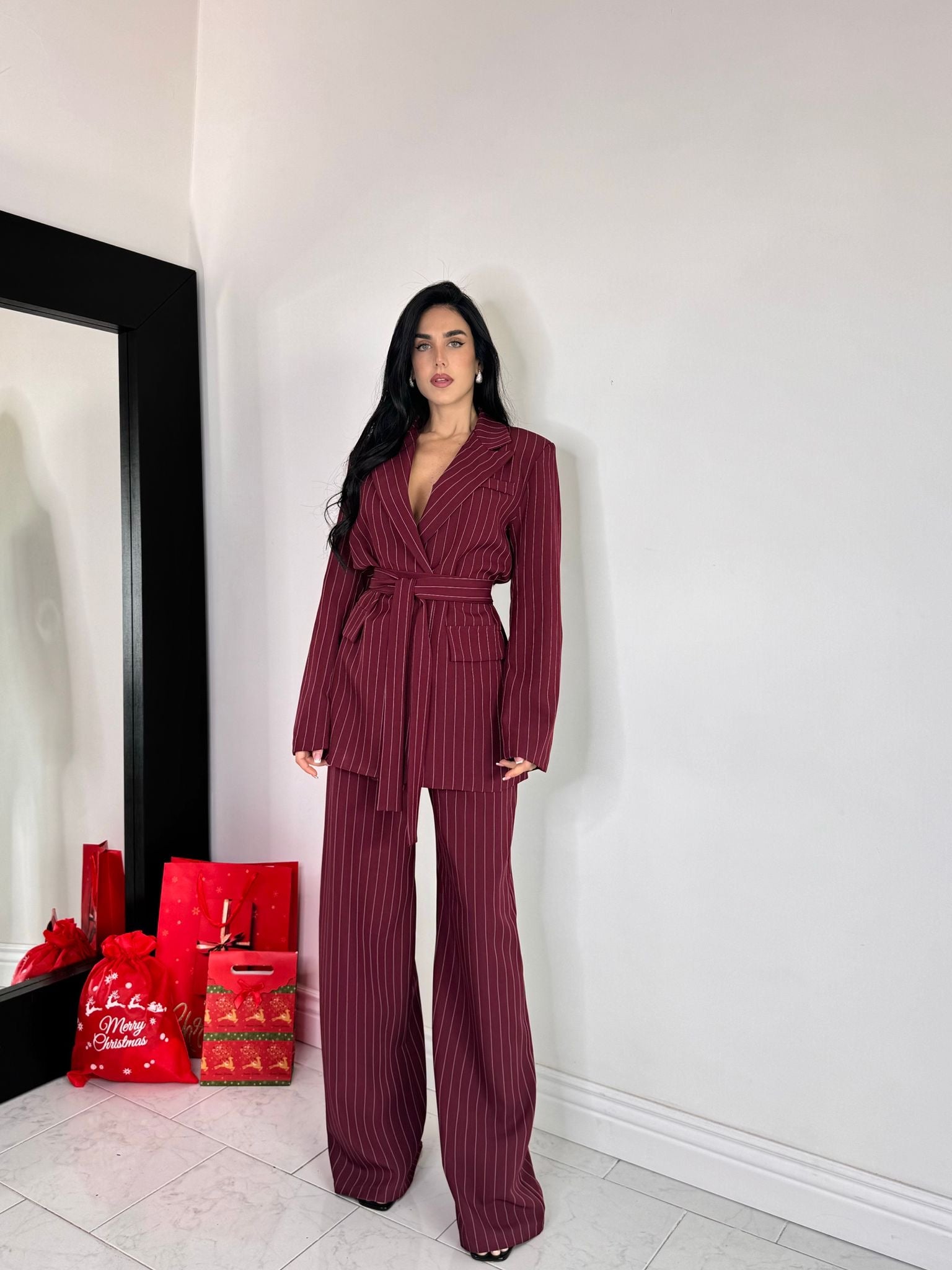 Tailleur gessato top quality bordeaux