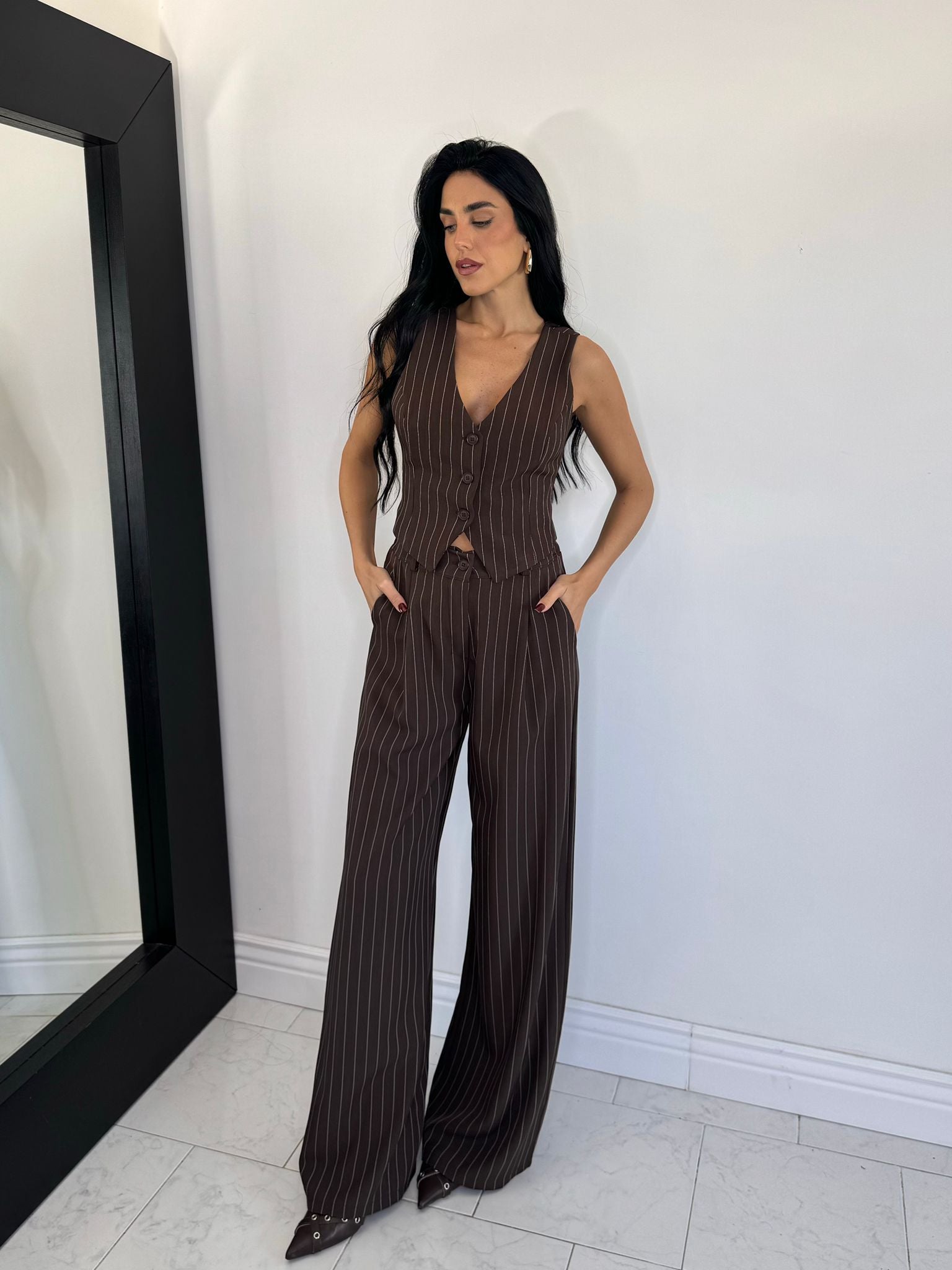 Tailleur tre pezzi marrone