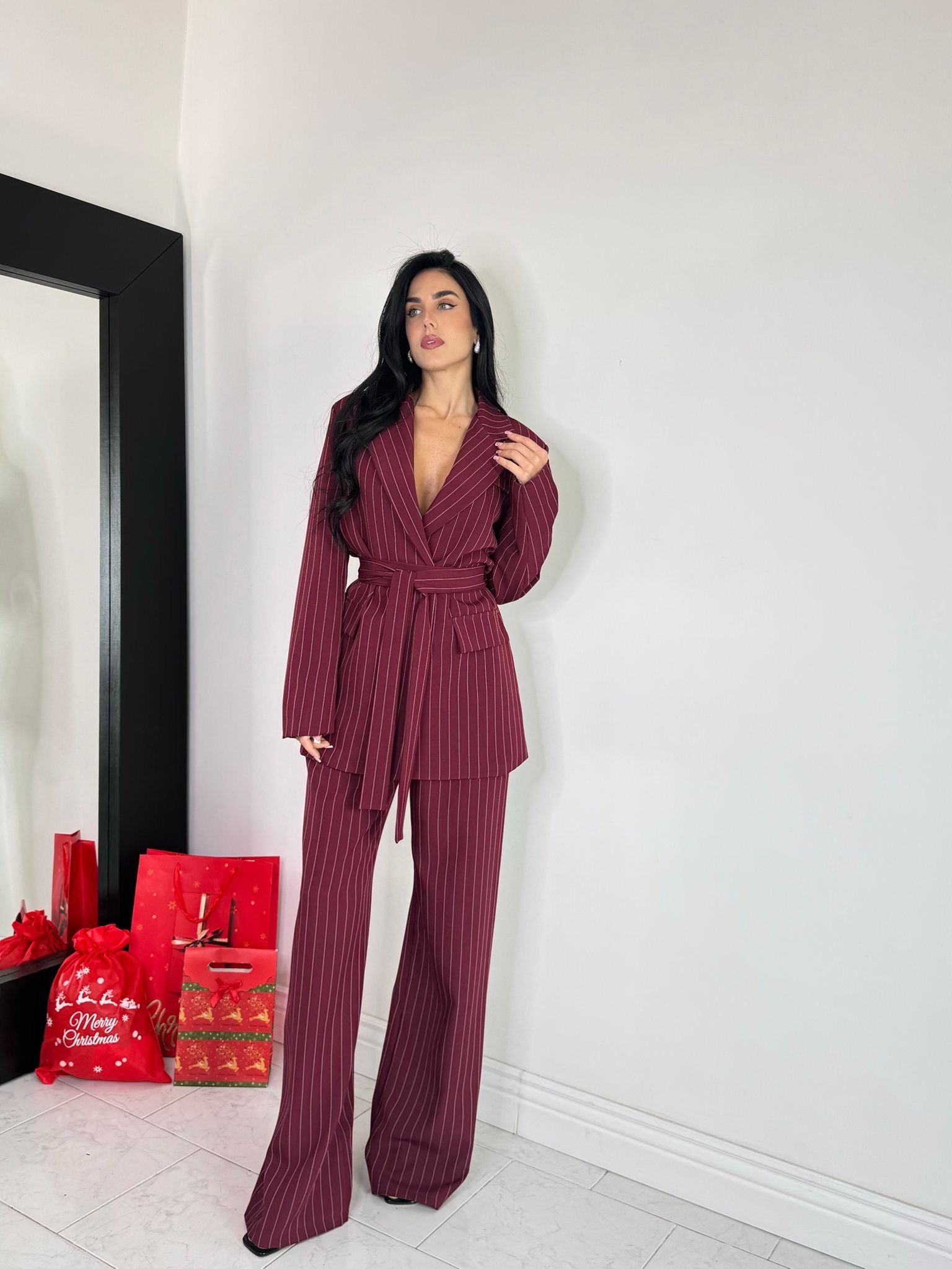 Tailleur gessato top quality bordeaux