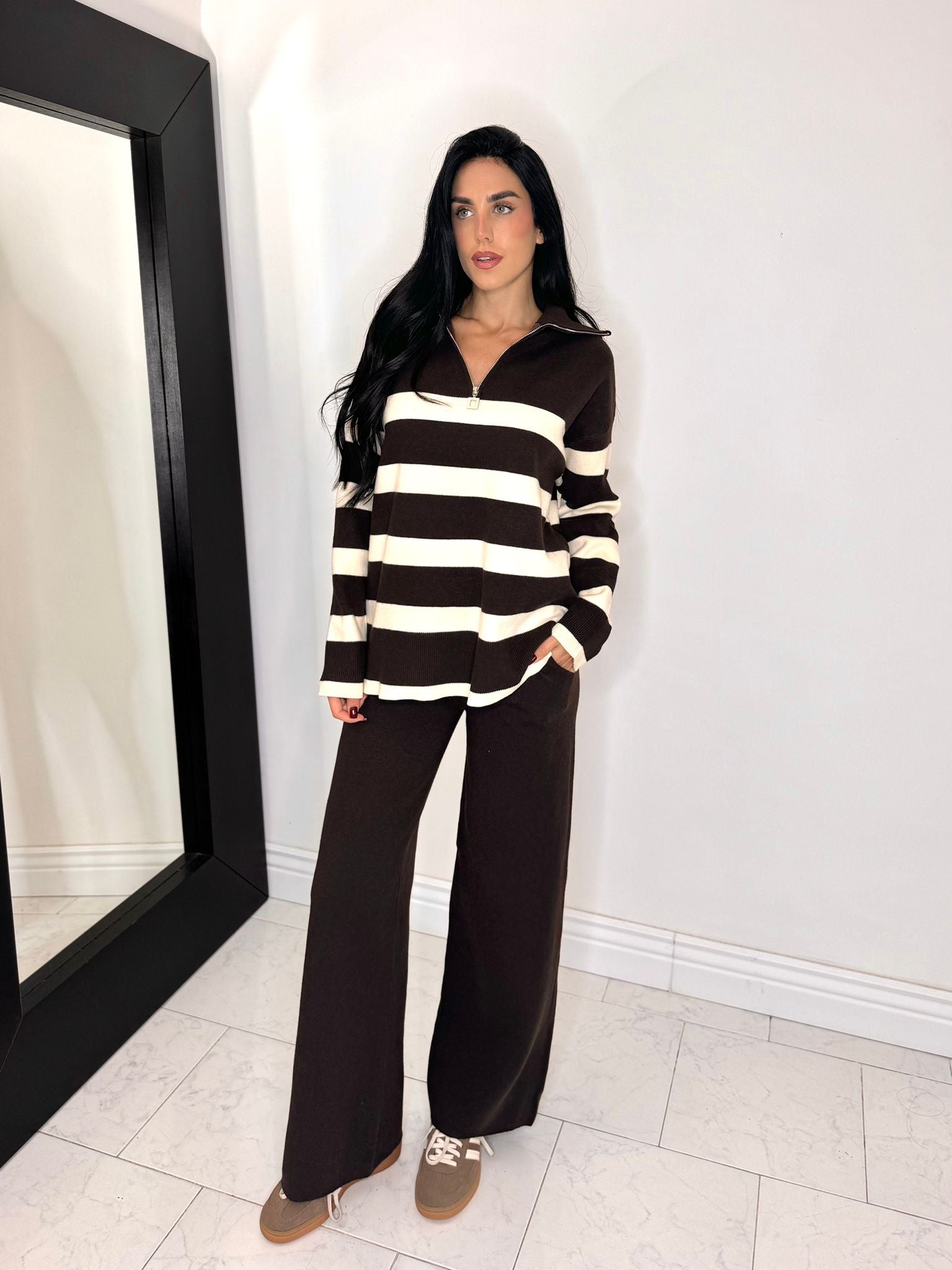 Cord set confy marrone