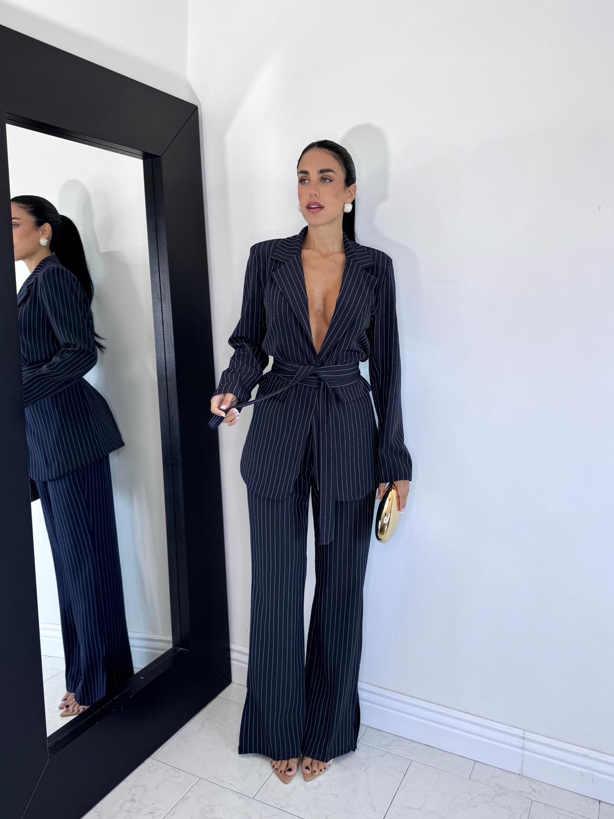 Tailleur gessato blu