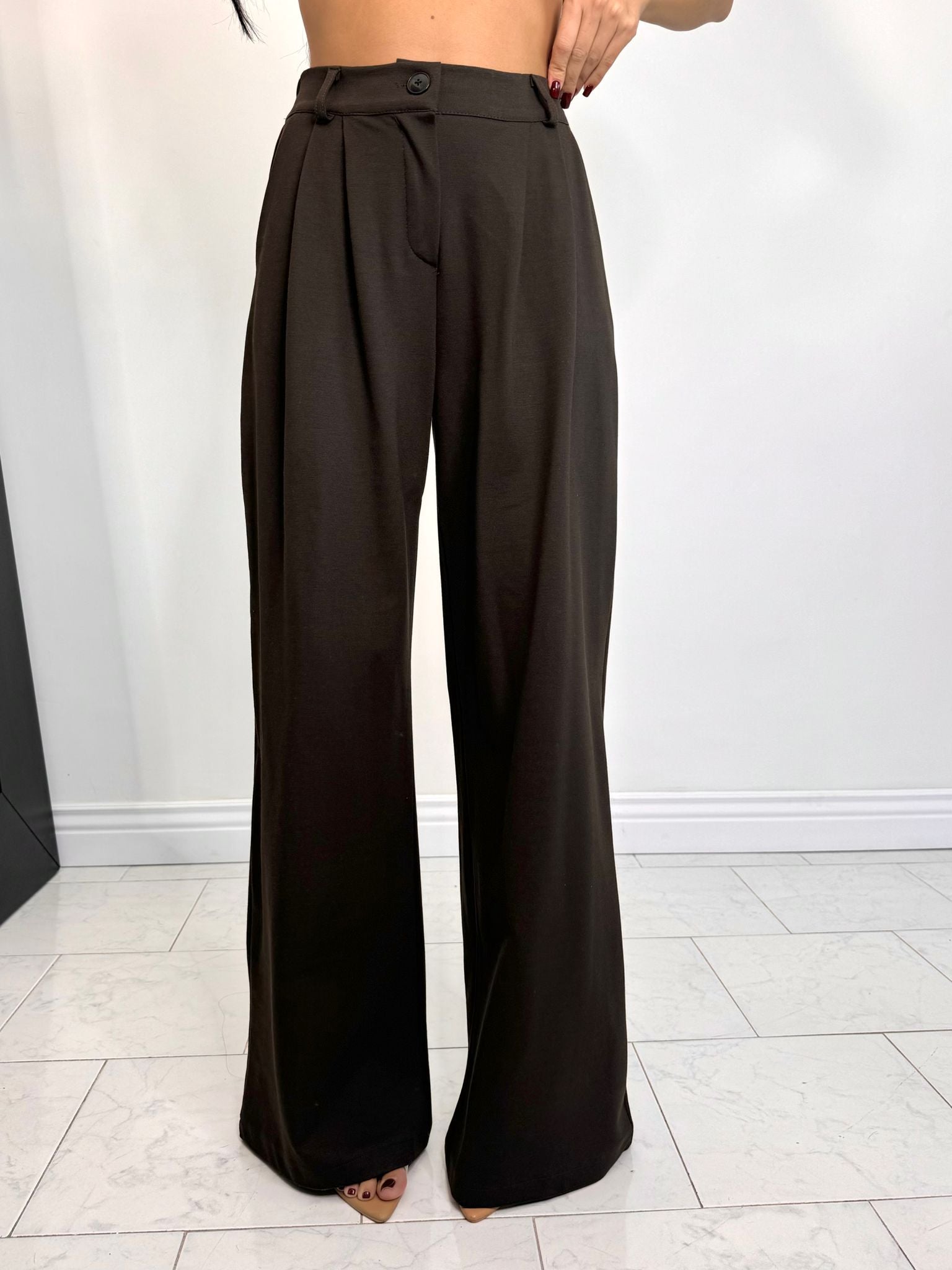 Pantalone carol marrone