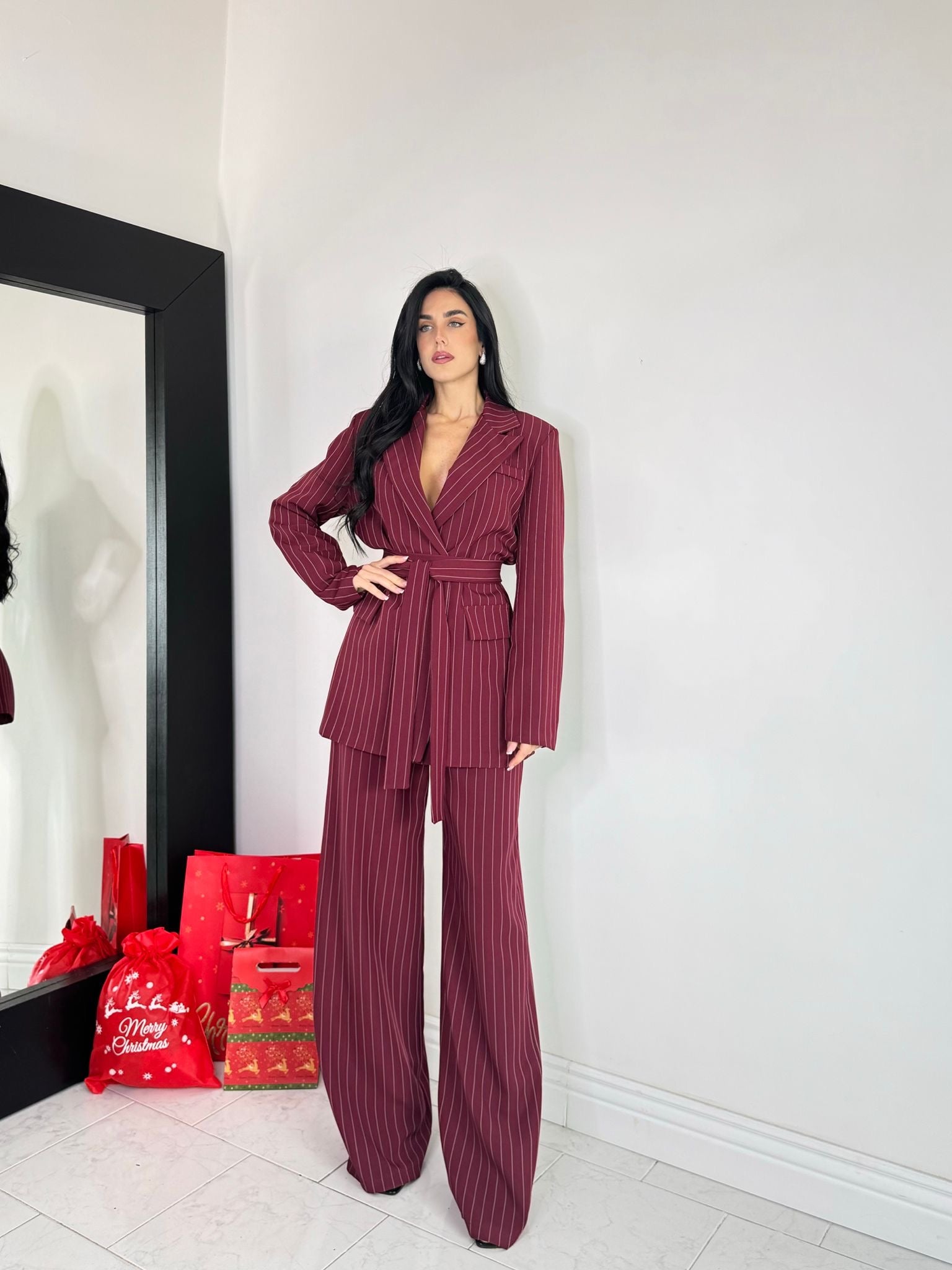 Tailleur gessato top quality bordeaux