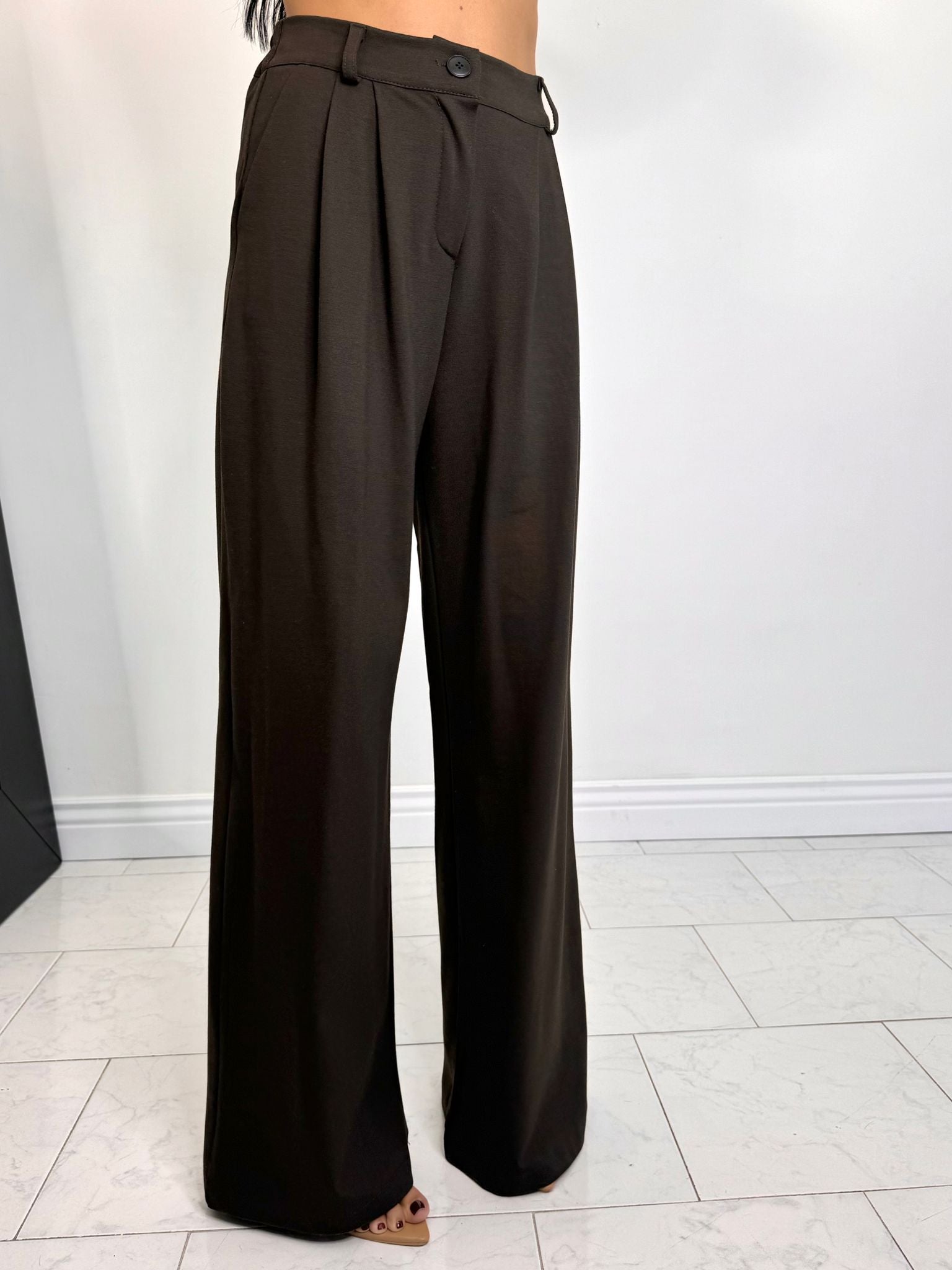 Pantalone carol marrone